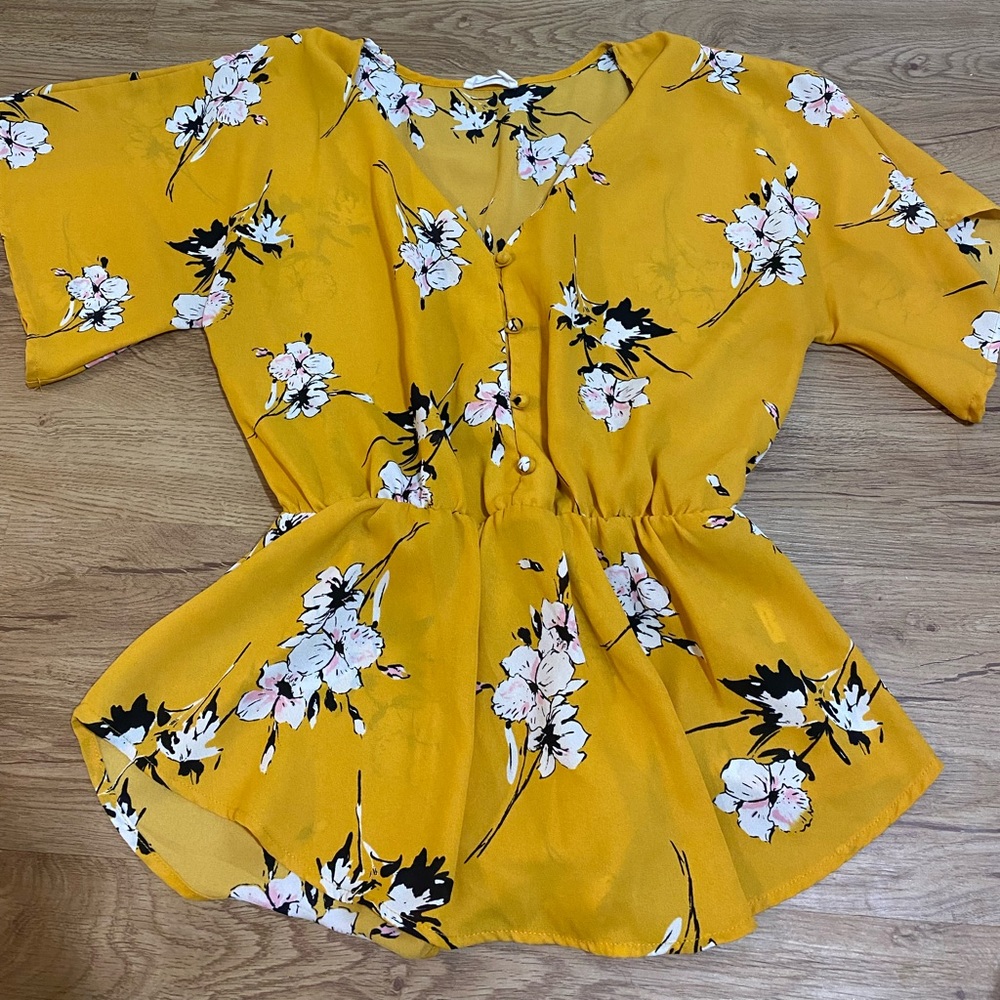 Floral yellow blouse